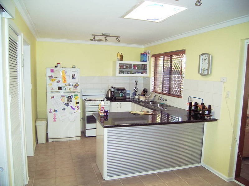 3 Athena Court, Cooloongup WA 6168