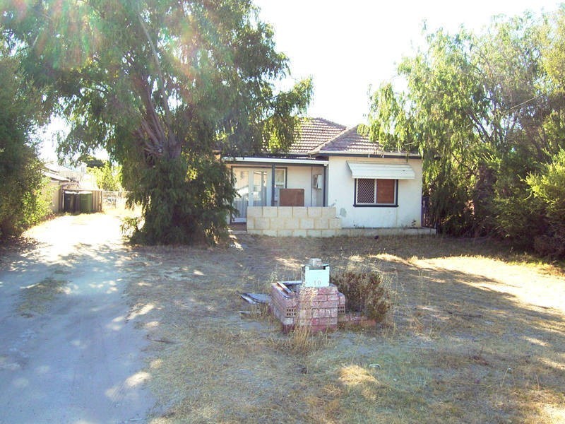 10 Vaux Street, Rockingham WA 6168
