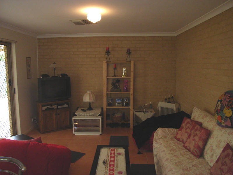 2B Leeuwin Parade, Rockingham WA 6168