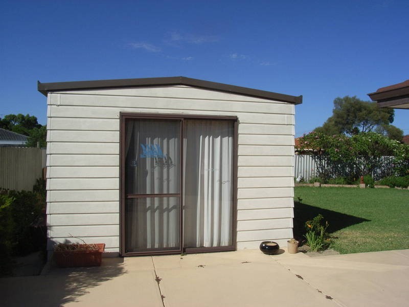 633 Mataitai Loop, Cooloongup WA 6168