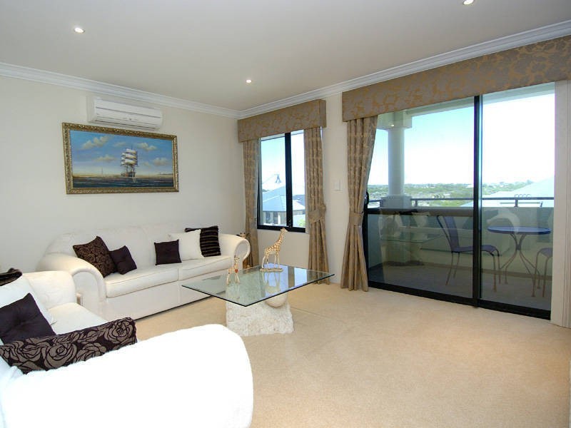 27 Three Bears Loop, Secret Harbour WA 6173