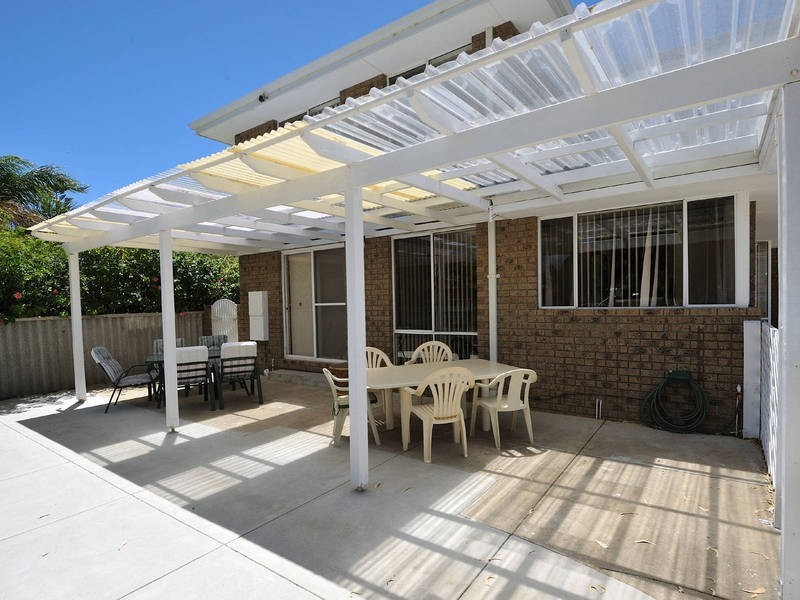 2A Fletcher Street, Rockingham WA 6168