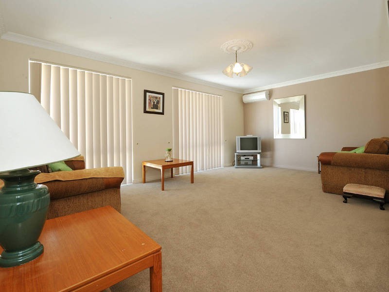 2A Fletcher Street, Rockingham WA 6168