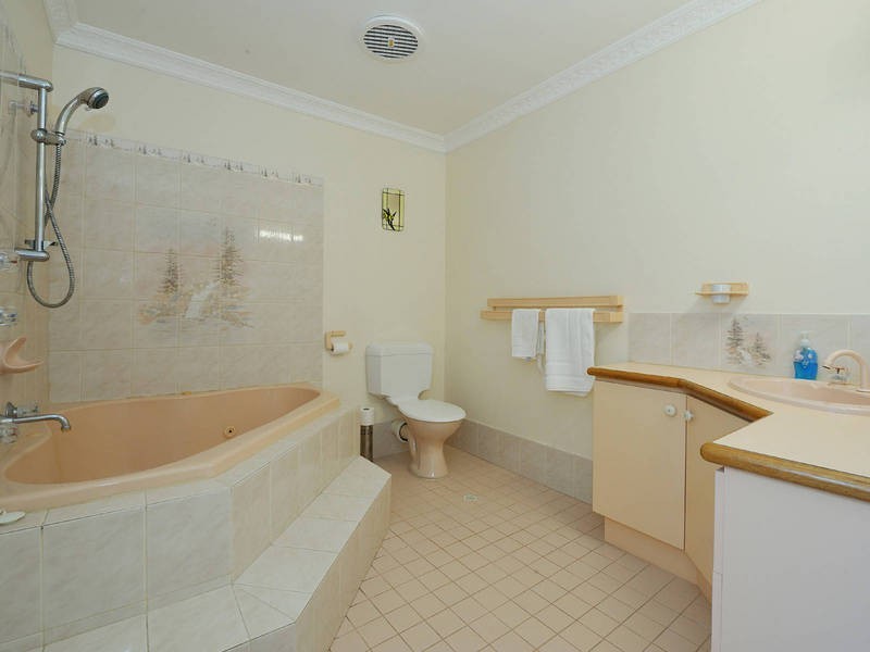 2A Fletcher Street, Rockingham WA 6168