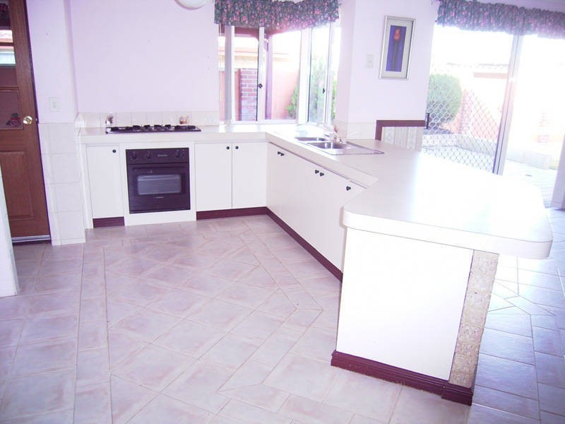 8 Mayflower Close, Port Kennedy WA 6172