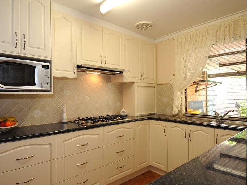 75 Fendam Street, Warnbro WA 6169
