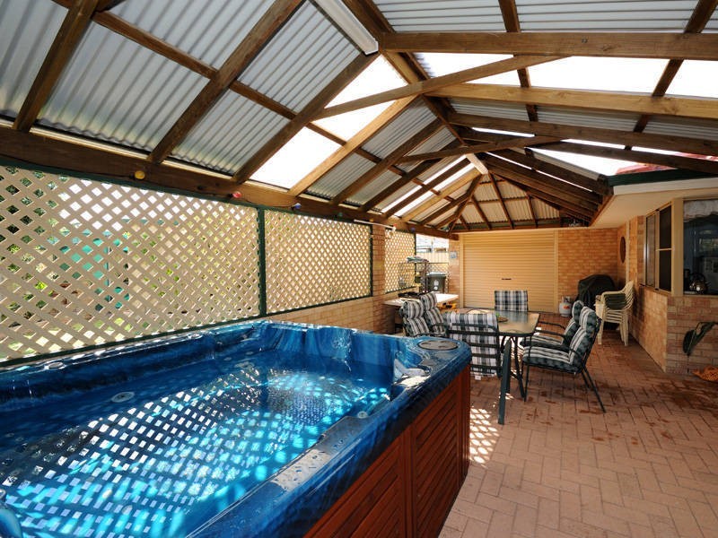 76 Argonaut Avenue, Waikiki WA 6169