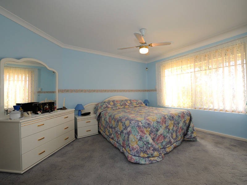 76 Argonaut Avenue, Waikiki WA 6169