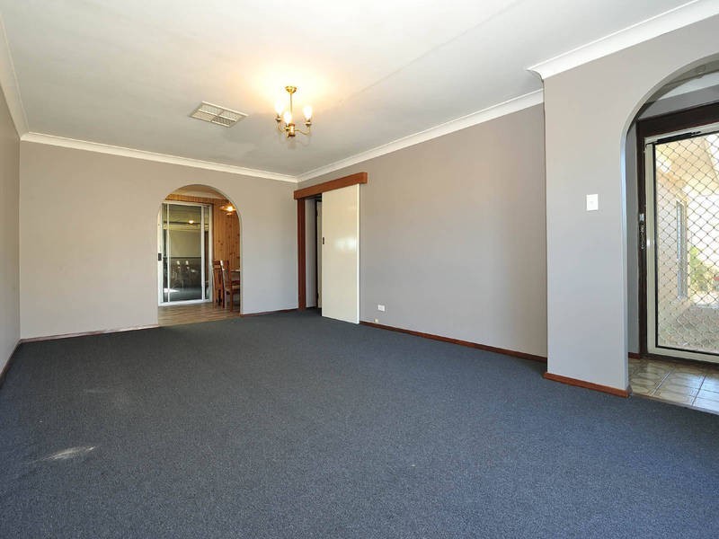 31 Kitson Street, Rockingham WA 6168