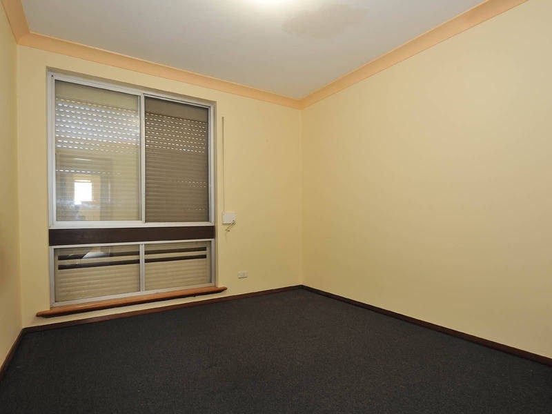 31 Kitson Street, Rockingham WA 6168