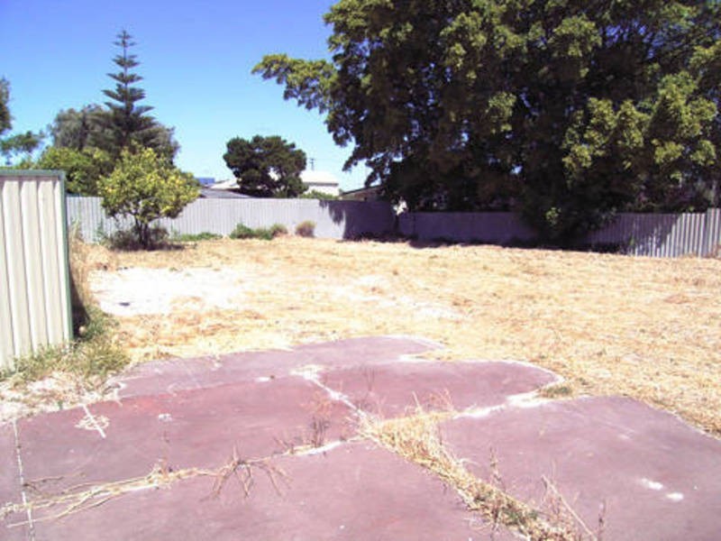 16A Vaux Street, Rockingham WA 6168