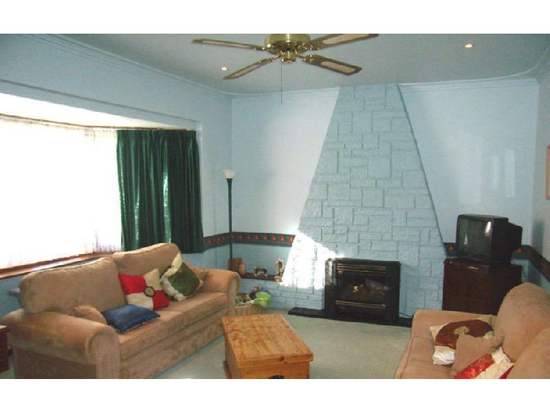 9 Light Street, Shoalwater WA 6169