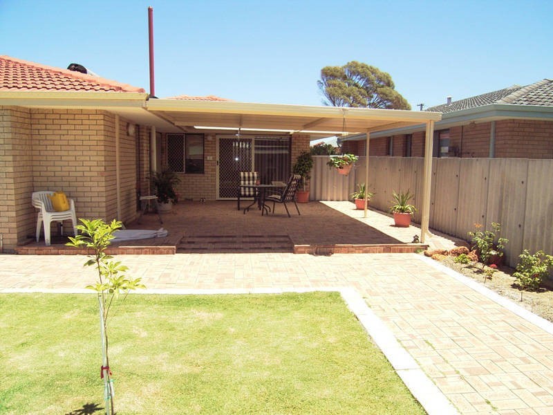 25 Kitson Street, Rockingham WA 6168
