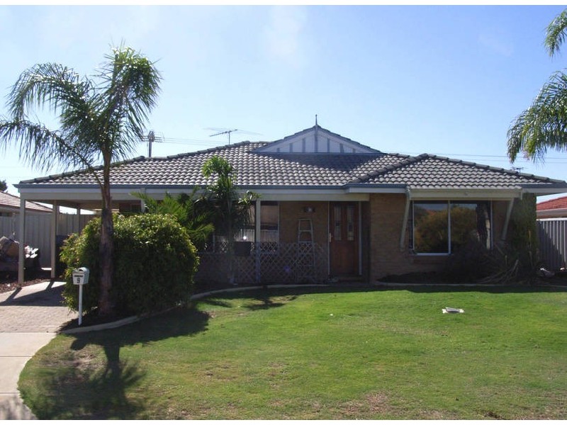 9 Basslet Place, Warnbro WA 6169