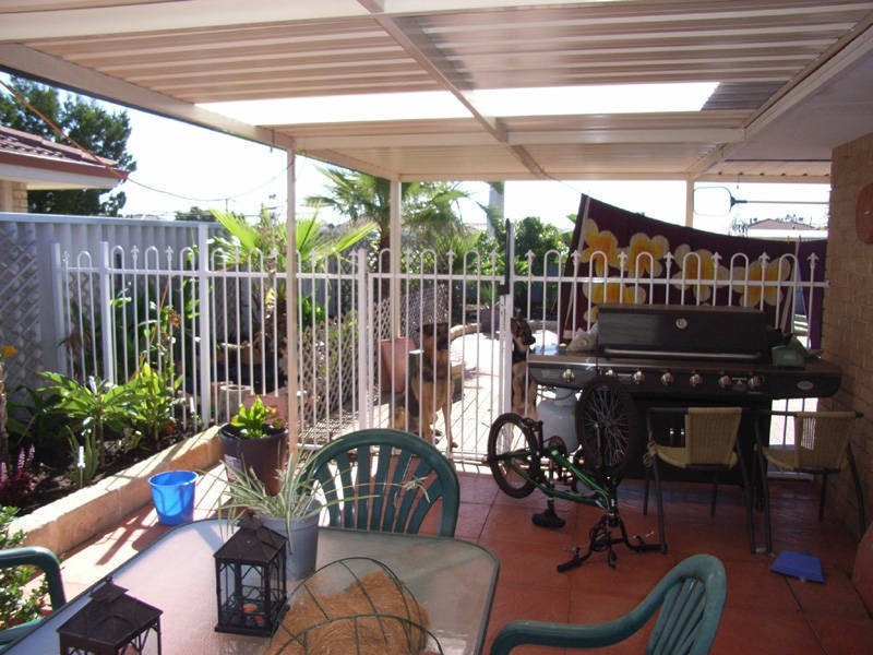 9 Basslet Place, Warnbro WA 6169