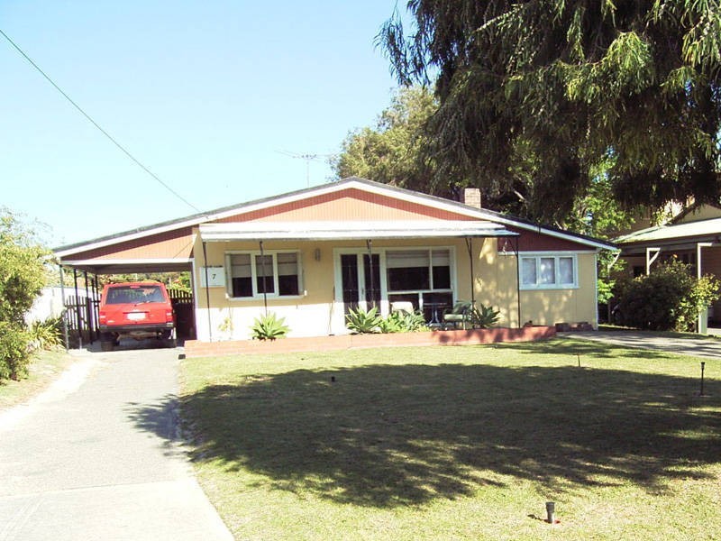 7 Vickery Street, Rockingham WA 6168