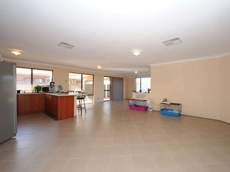 3 Songlark Court, Baldivis WA 6171