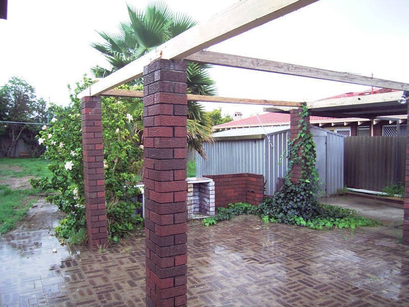 5 Solquest Way, Cooloongup WA 6168