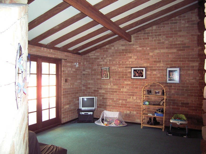 12 Salvador Close, Safety Bay WA 6169