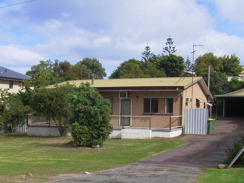 14 Fendam Street, Waikiki WA 6169