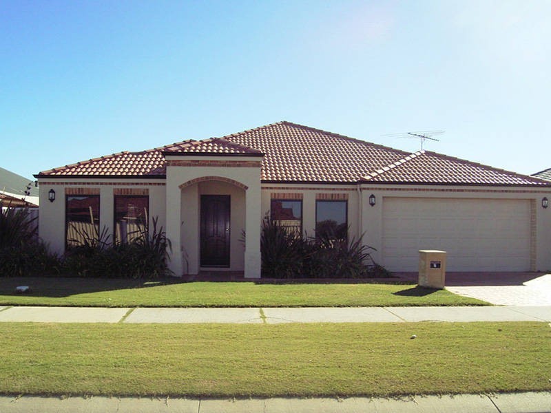 7 Antuka Road, Rockingham WA 6168
