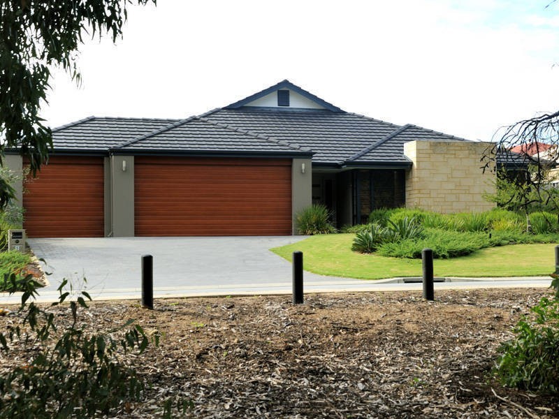 5 Bluestone Parkway, Secret Harbour WA 6173