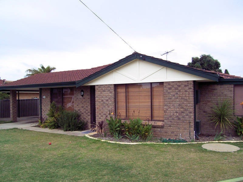 16 Warner Lane, Rockingham WA 6168