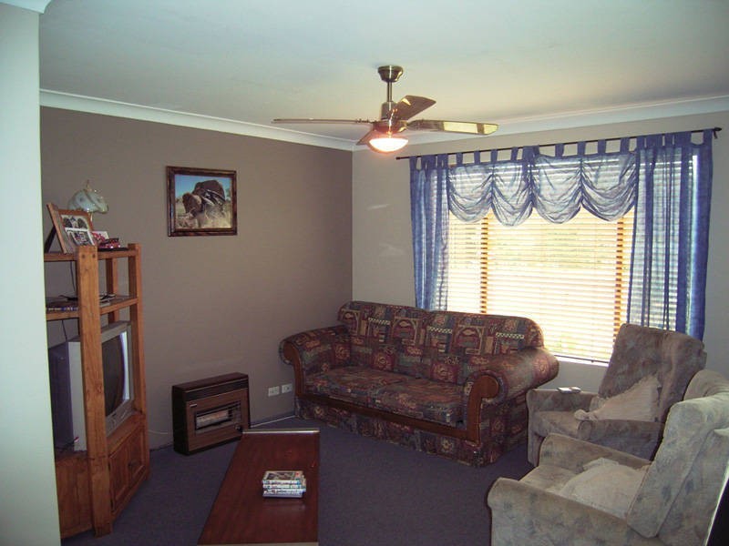 16 Warner Lane, Rockingham WA 6168