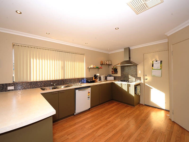 11 Mangart Road, Bertram WA 6167
