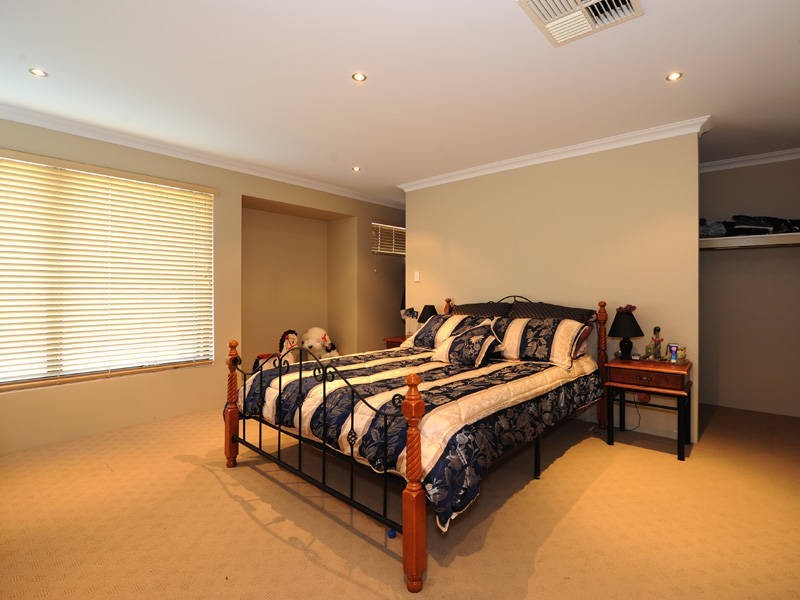 11 Mangart Road, Bertram WA 6167