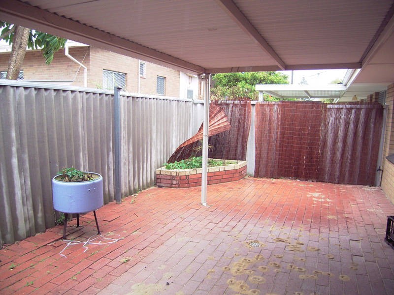 8/61 Frederick St, Shoalwater WA 6169