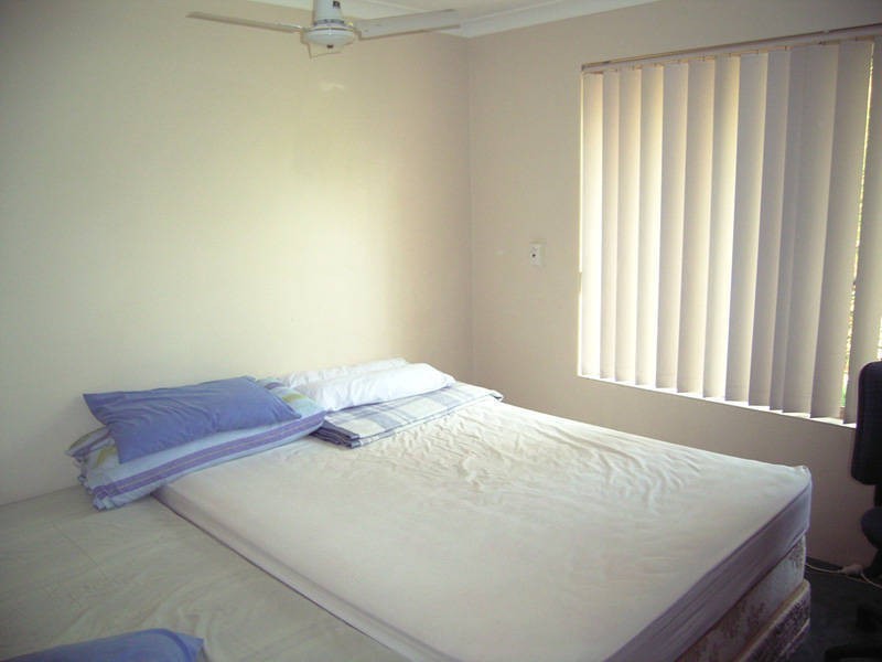 12 Karlak Close, Leda WA 6170