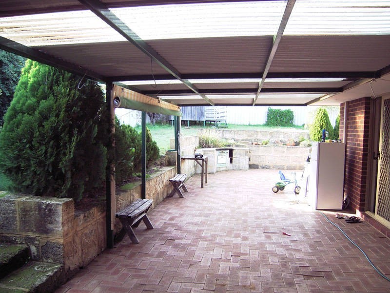 12 Karlak Close, Leda WA 6170