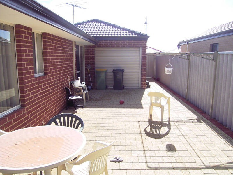 13 Oleander Avenue, Shoalwater WA 6169