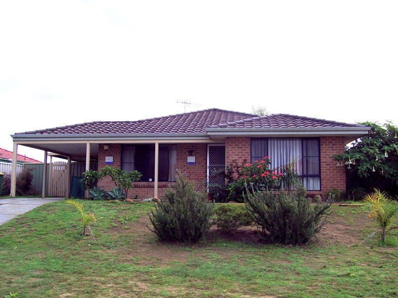 48 Sarah Ann Crescent, Warnbro WA 6169