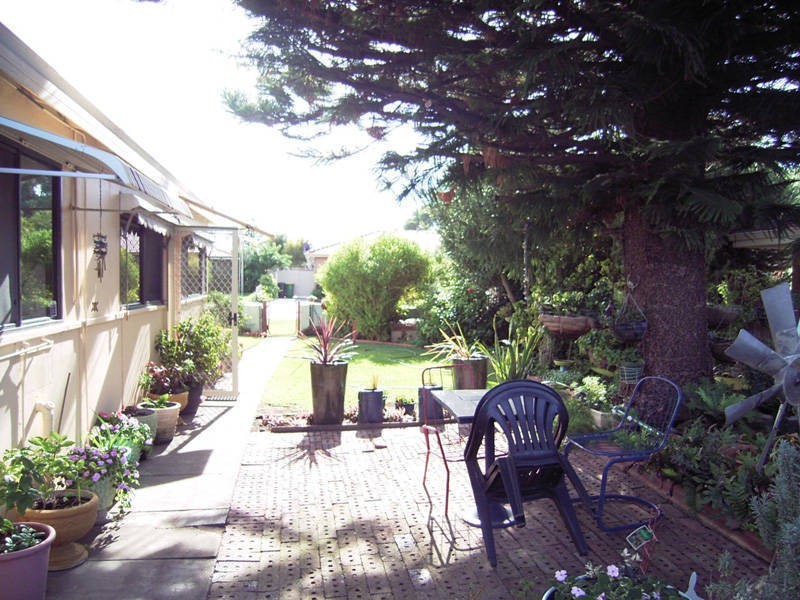 35 Griggs Way, Rockingham WA 6168