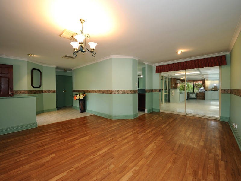 5 Fairway Place, Cooloongup WA 6168