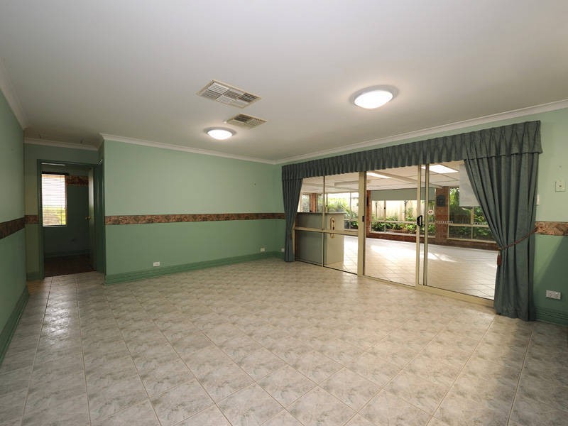 5 Fairway Place, Cooloongup WA 6168