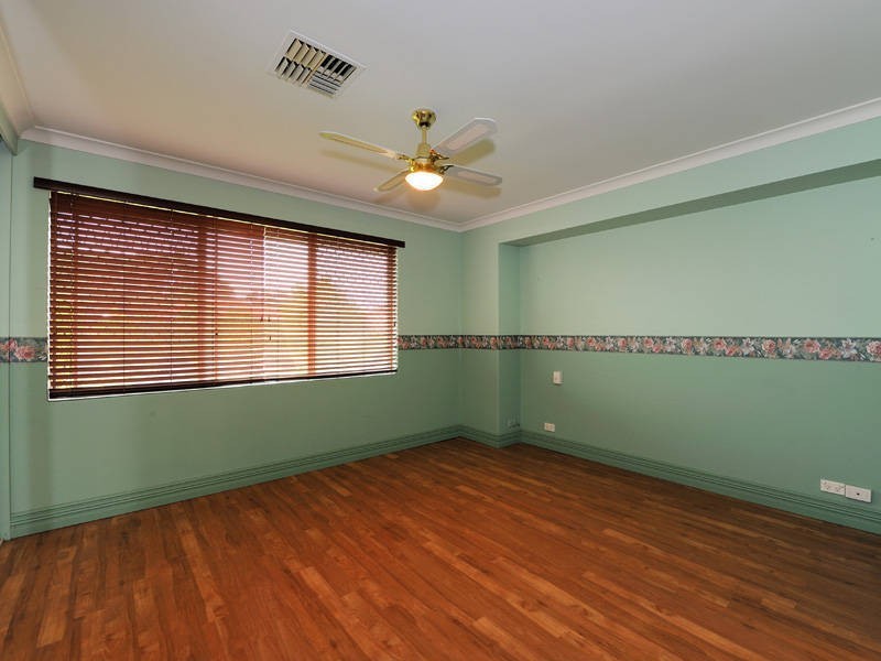 5 Fairway Place, Cooloongup WA 6168