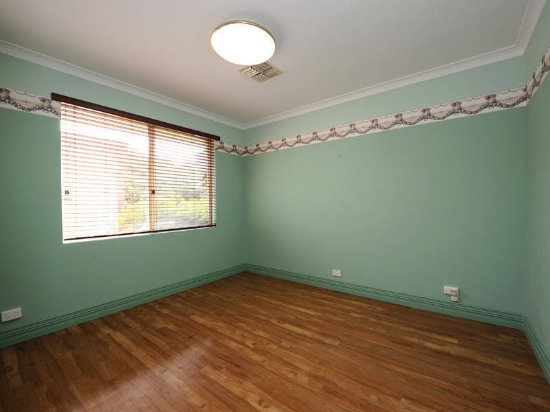 5 Fairway Place, Cooloongup WA 6168