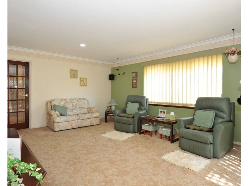 9 Madeira Place, Safety Bay WA 6169