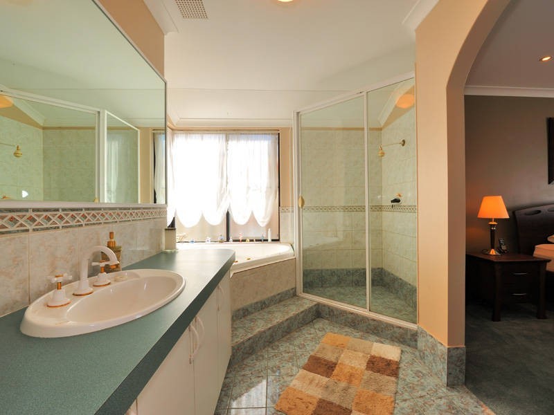 14 Le Mans Elbow, Port Kennedy WA 6172