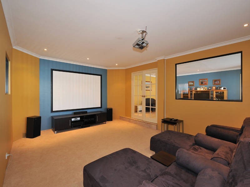 14 Le Mans Elbow, Port Kennedy WA 6172