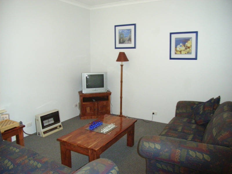 3/5 Fraser Street, Rockingham WA 6168