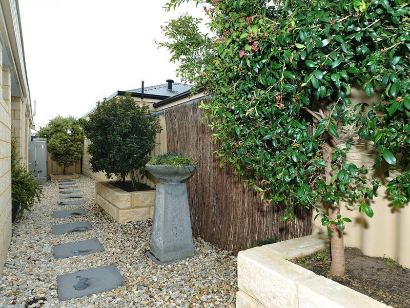 10 Jativa Lane, Port Kennedy WA 6172