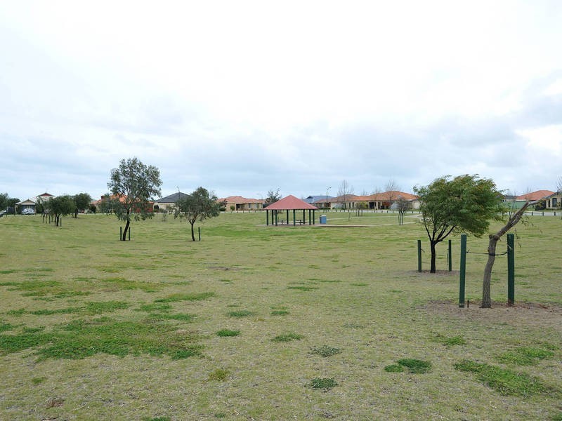 10 Jativa Lane, Port Kennedy WA 6172