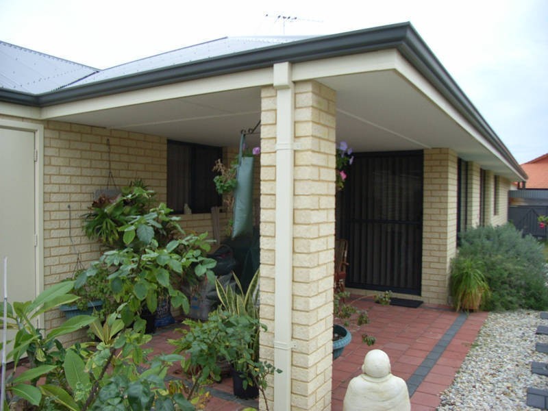 39 Brindabella Avenue, Rockingham WA 6168