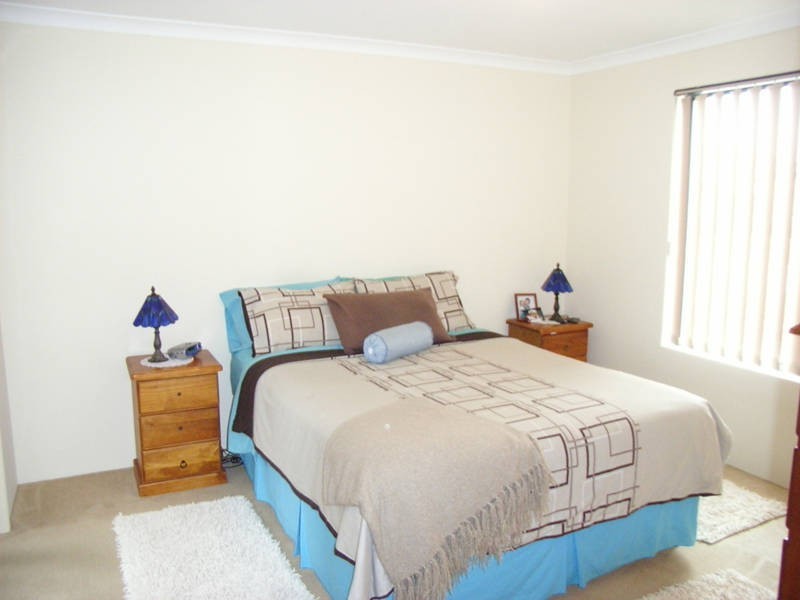 39 Brindabella Avenue, Rockingham WA 6168