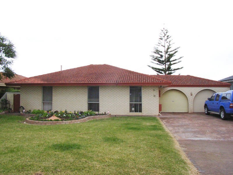 16 Seahaven Street, Safety Bay WA 6169