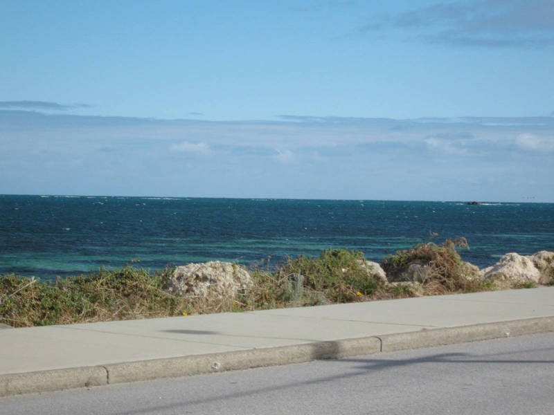 2/168 Arcadia Drive, Shoalwater WA 6169